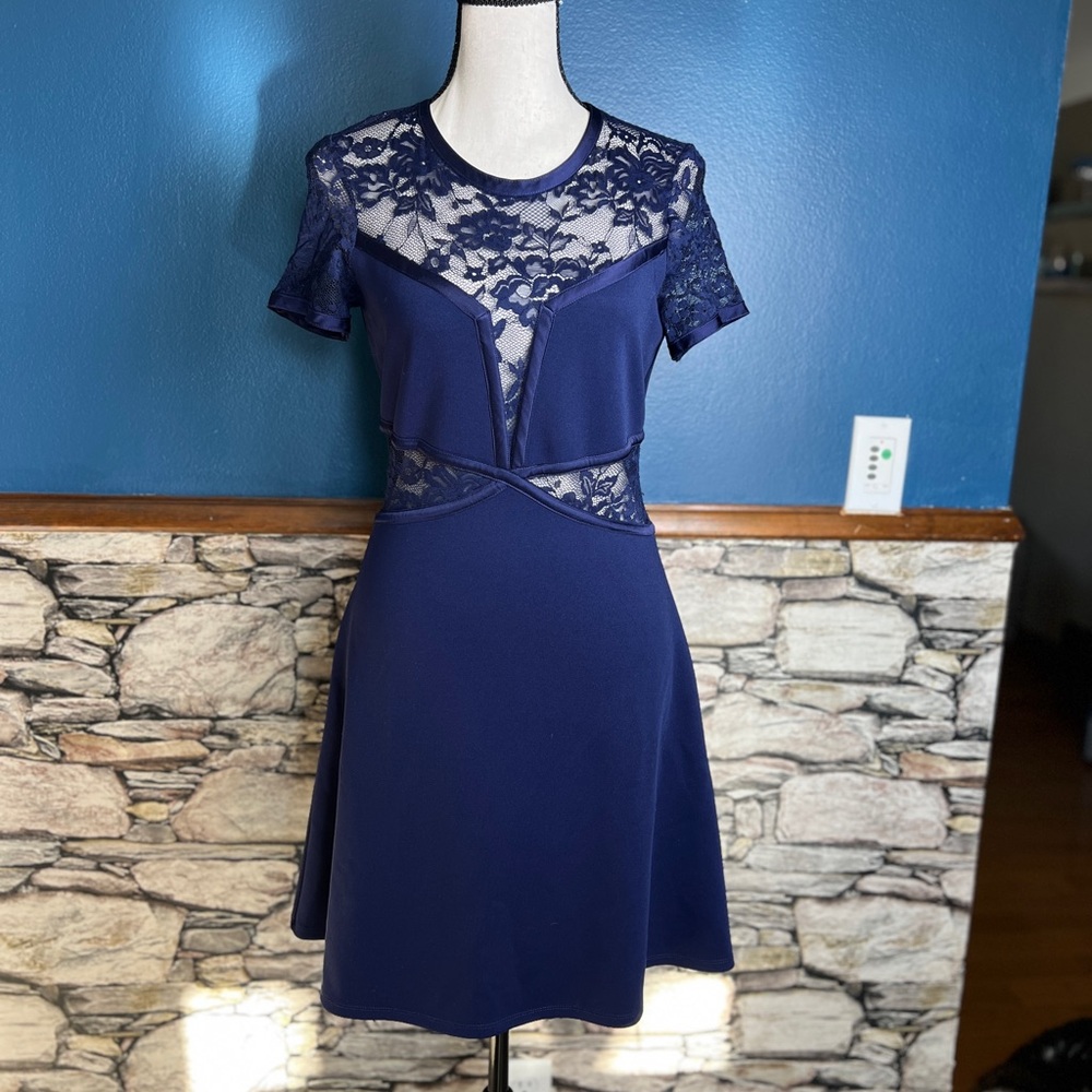 Small Express Elegant Navy Lace Dress